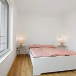 Aura * Bodman-Ludwigshafen
