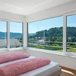 Tatil Evi Aura