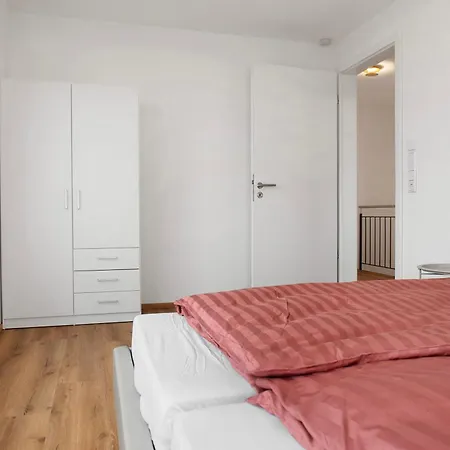 Aura Бодман-Людвигсхафен