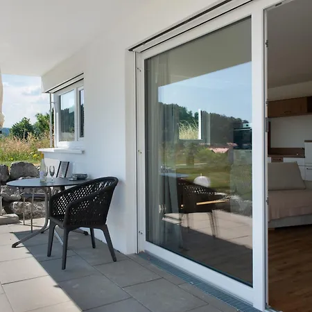 Aura * Bodman-Ludwigshafen