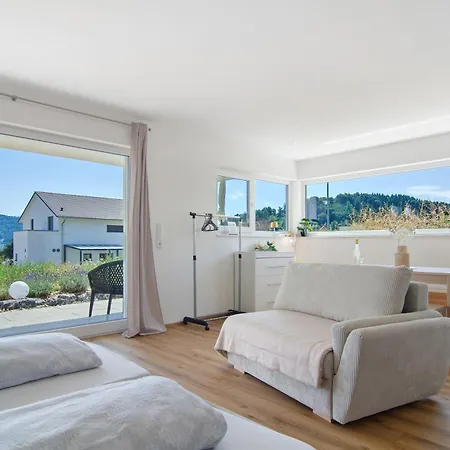 Aura Nyaraló Bodman-Ludwigshafen